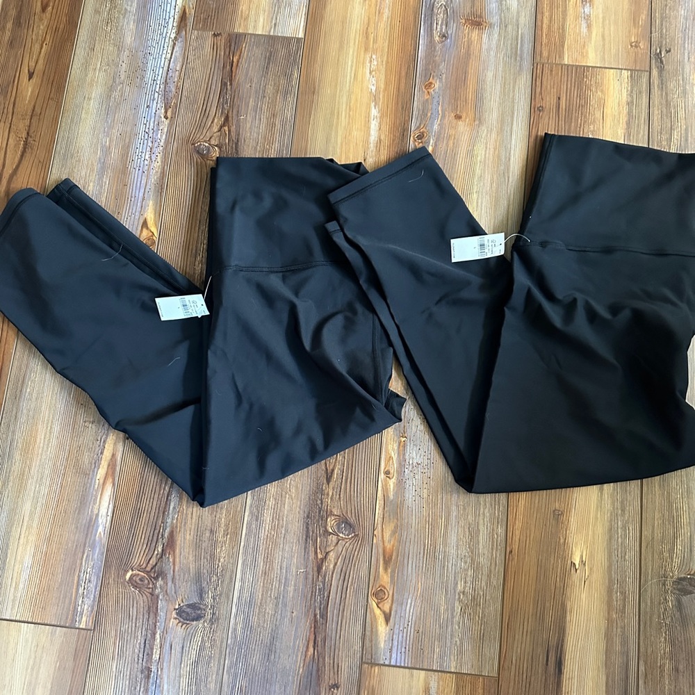 Pair of two NWT Old Navy High Waisted Crop Leggings